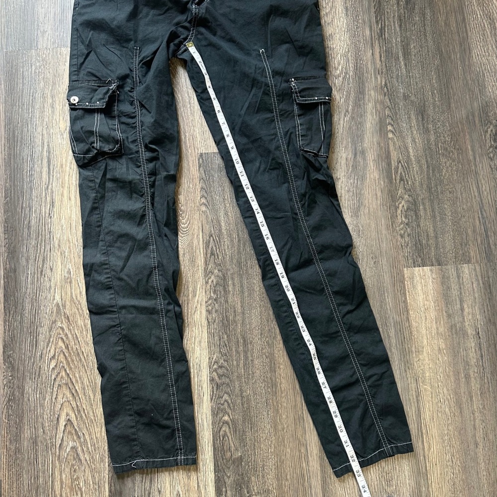 Dereon Womens Black CargoPants White Contrast Stitch Rhinestone FleurDeLis 13/14 - Picture 2 of 6